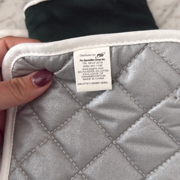 MICHIGAN STATE SPARTANS POT HOLDER MITTS - Picture 3 of 3